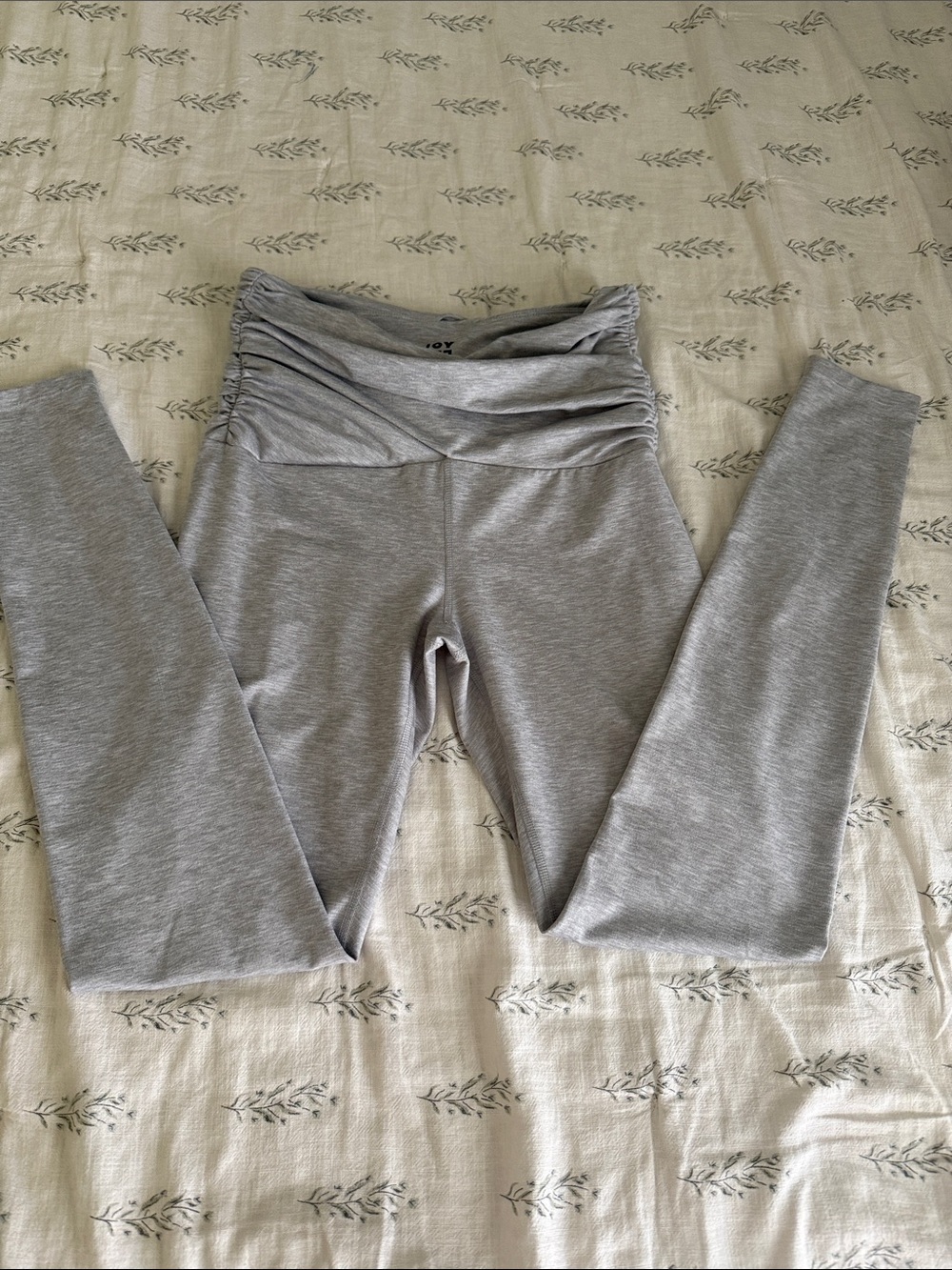 JOYLAB Gray Ruched Waist Stretch Leggings